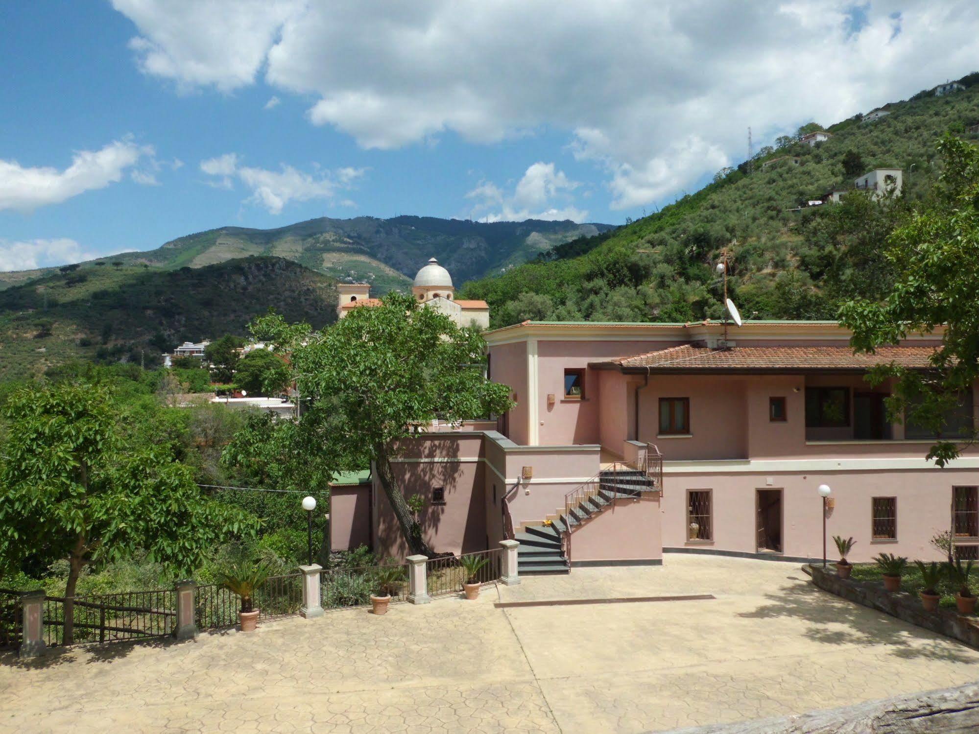 Appartement Casale Le Noci à Vico Equense Extérieur photo